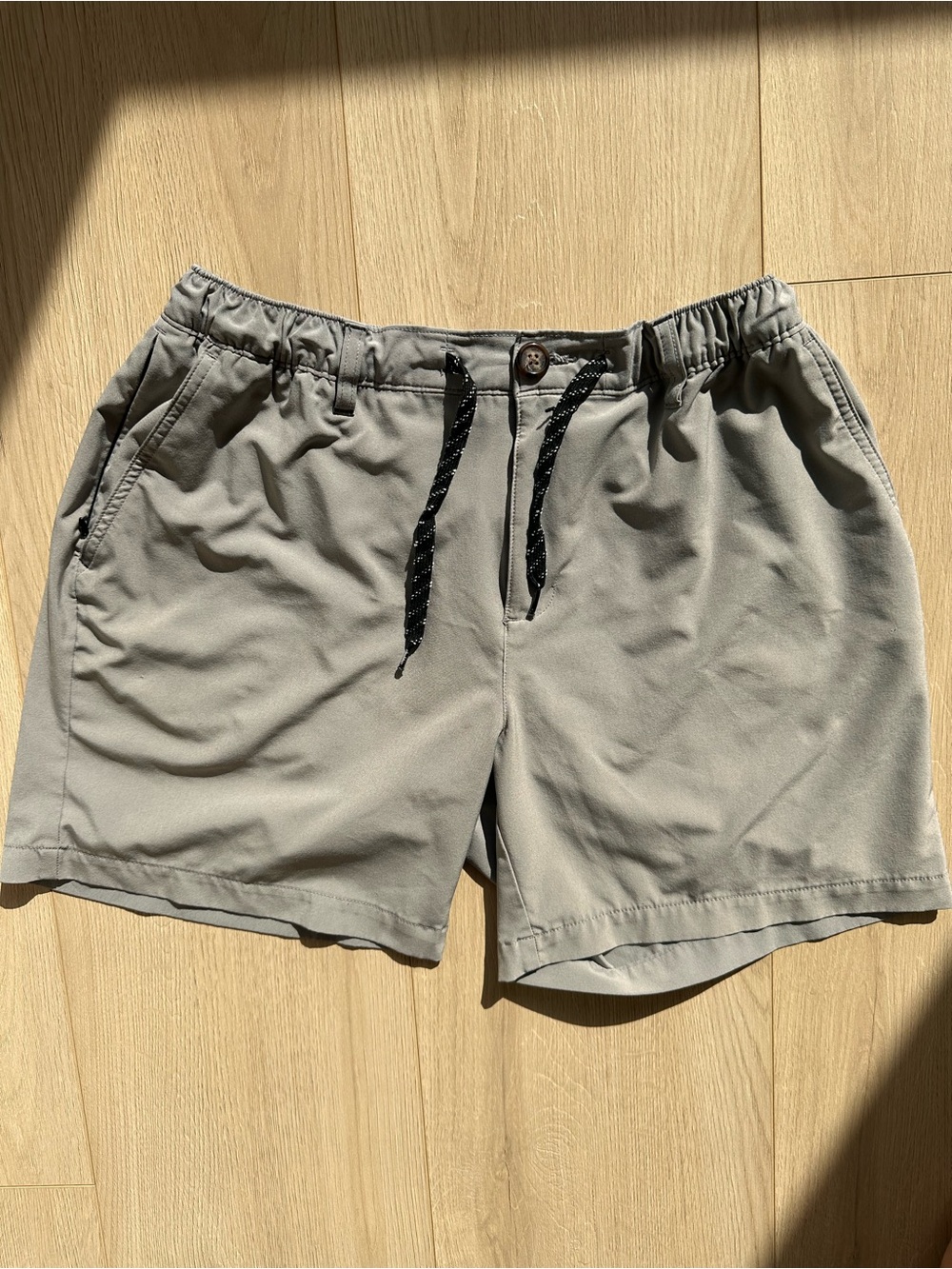 chubbies Light Gray Athletic Drawstring Shorts